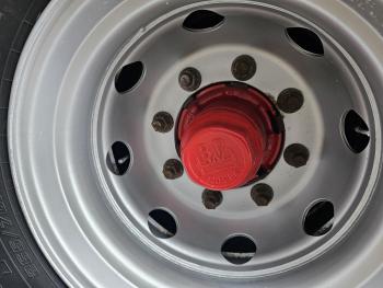 STEERING AXLE / LIFT AXLE / TAIL LIFT